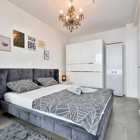 Relax Apartments Novalja Exterior photo