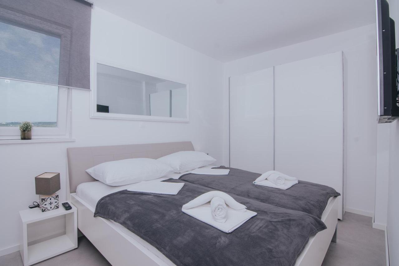Relax Appartement Novalja
